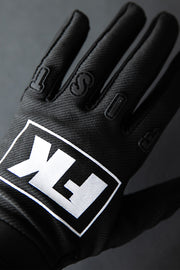Team FK Boxed Glove